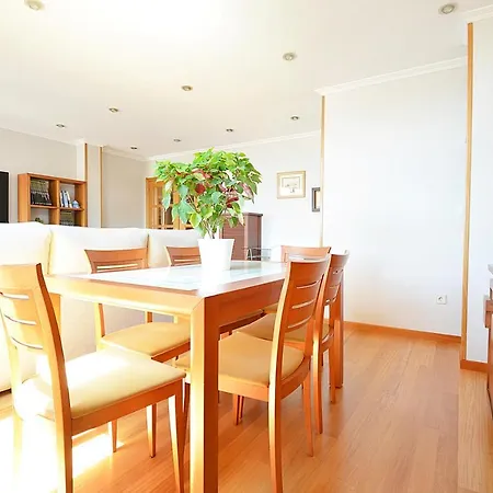 Galihost - ático Con Terraza Y Vistas Al Mar En Vilagarcía Vilagarcía de Arousa